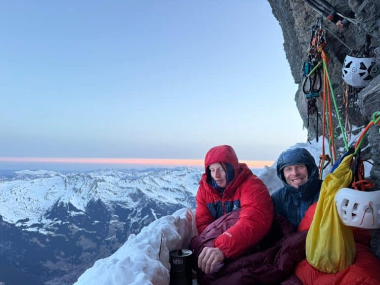 Алматинцы прошли «Стену смерти» в Альпах и вошли в историю Казахстана