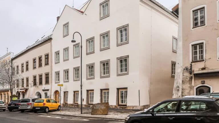 В Австрии дом, где родился Гитлер, станет полицейским участком