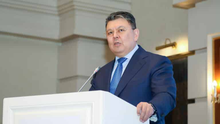 Бозумбаев не хочет становиться акимом Алатау