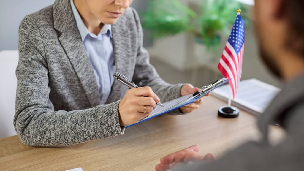 Каждый третий стипендиат «Болашака» получает отказ на визу в США