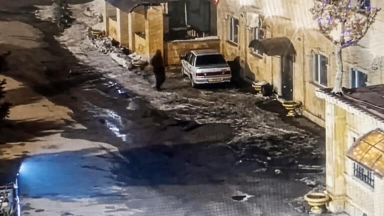 В Акмолинской области пьяный сельчанин угнал авто с парковки кафе