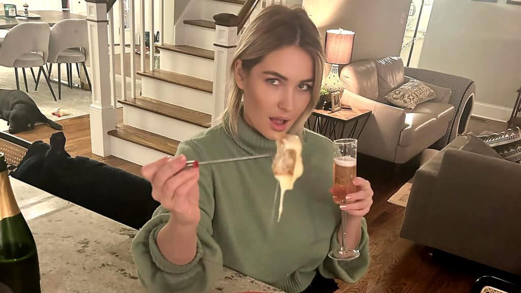 Фото: instagram.com/stepankamatto/ бильд-редактор: Серикжан Ковланбаев