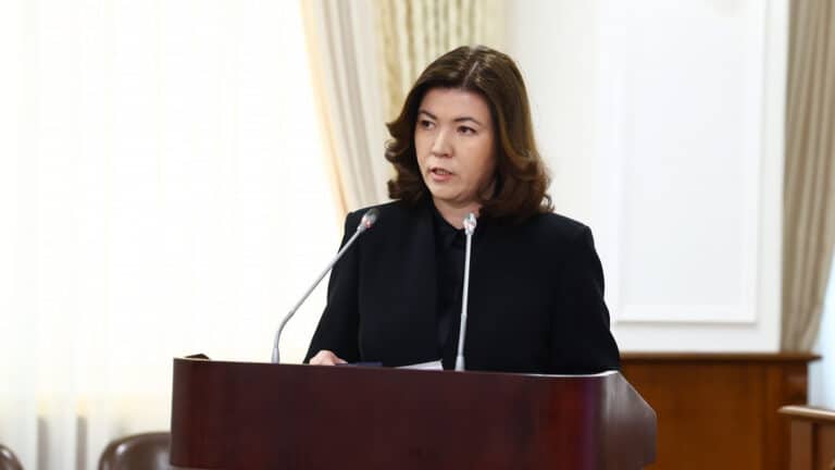 Министр Сулейменова выразила соболезнования из-за гибели школьниц в Иране