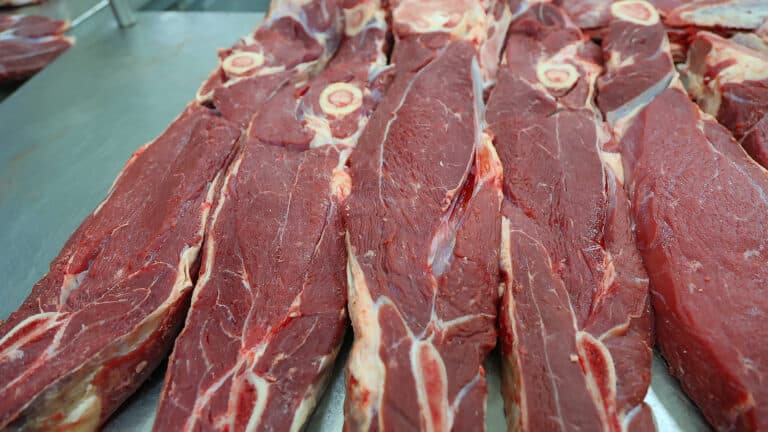 Как рост цен на говядину меняет рацион казахстанцев, рассказал эксперт