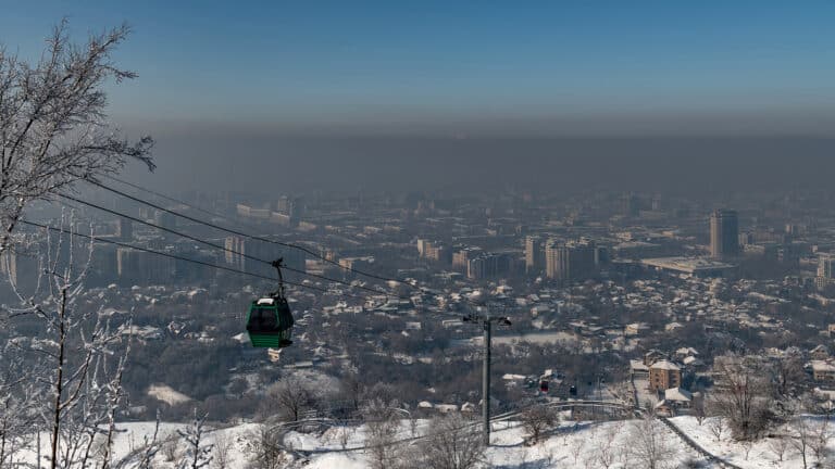 Сатыбалды рассказал Токаеву как борется с загрязнением воздуха в Алматы