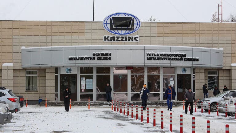 Заинтересовавший бизнесмена Муталипа «Казцинк» оштрафовали на 20 млн тенге