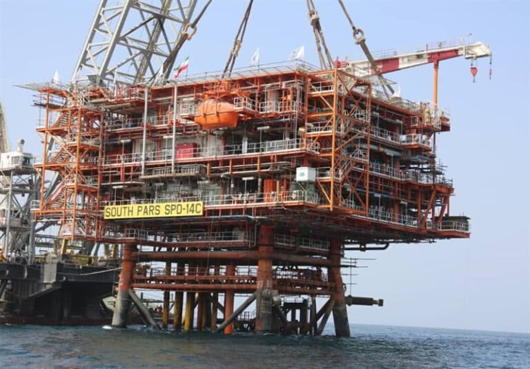 Иран назвал цели в Персидском заливе после удара по месторождению Парс