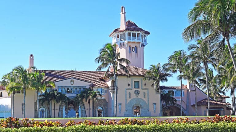 How President Trump turns Mar-a-Lago into a command center