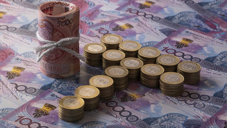 Казахстанцы смогут инвестировать больше пенсионных денег