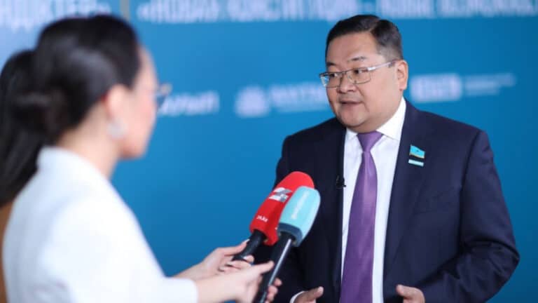 Новая Конституция Казахстана: исторический выбор и правовой фундамент будущего