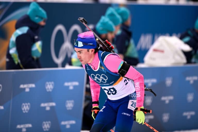 Казахстанские биатлонисты не попали в топ-60 по итогам спринта на ЭКМ в Эстонии