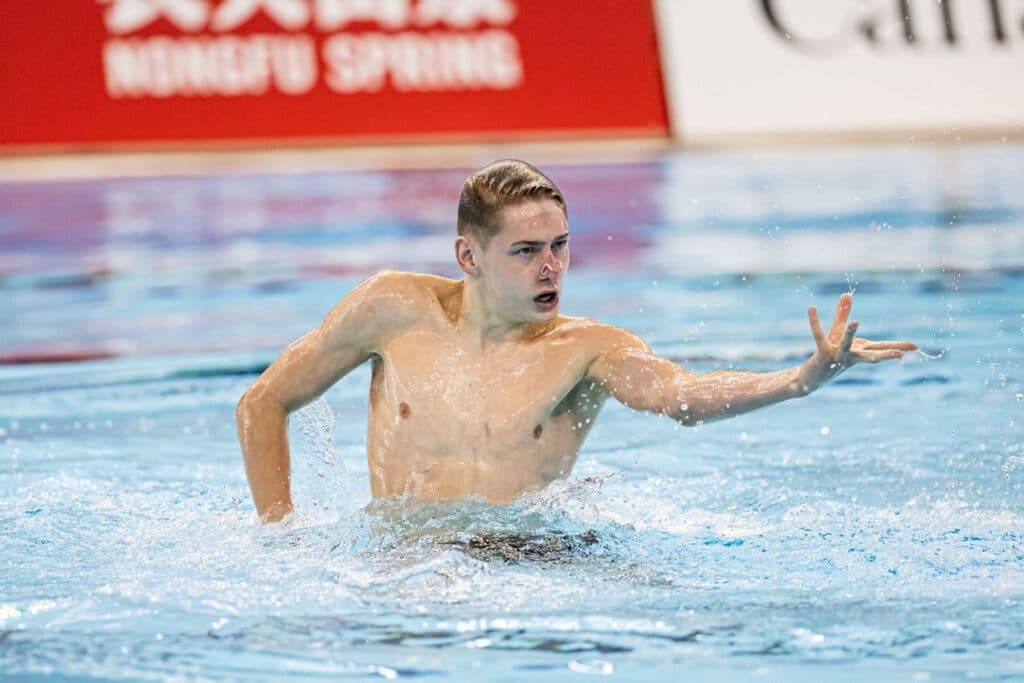 Казахстанец взял «бронзу» на этапе Кубка мира по артистическому плаванию