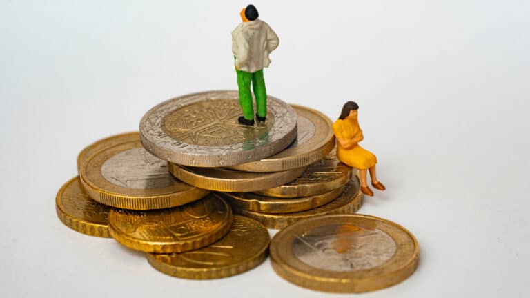 Какие депозиты с высокой ставкой доступны казахстанцам