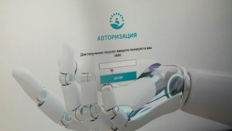 ИИ будет подписывать документы через ЭЦП и биометрию без участия казахстанцев