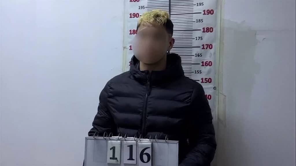 Полиция Алматы арестовала сотрудника детского центра после скандального видео