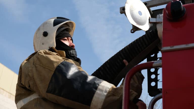 Бектенов поручил жестче контролировать пожарную безопасность после взрыва в Щучинске