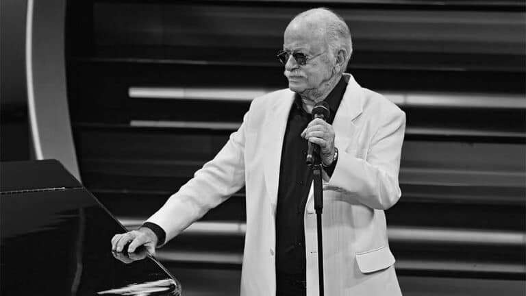 Умер итальянский певец Джино Паоли