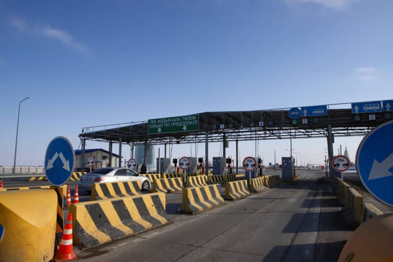 Сәуірден бастап Қазақстандағы бірнеше жол ақылы болуы мүмкін