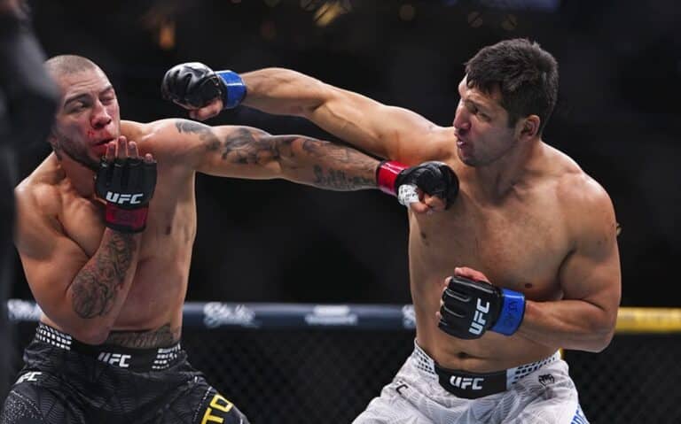 Казахстанский боец Дияр Нургожай одержал первую победу в UFC