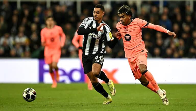 «Барселона» спаслась в Англии, «Ливерпуль» проиграл в Турции – Лига чемпионов