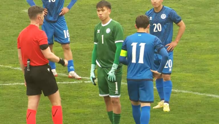 Сборная Казахстана (U19) вдесятером проиграла Украине в отборе к Евро-2026