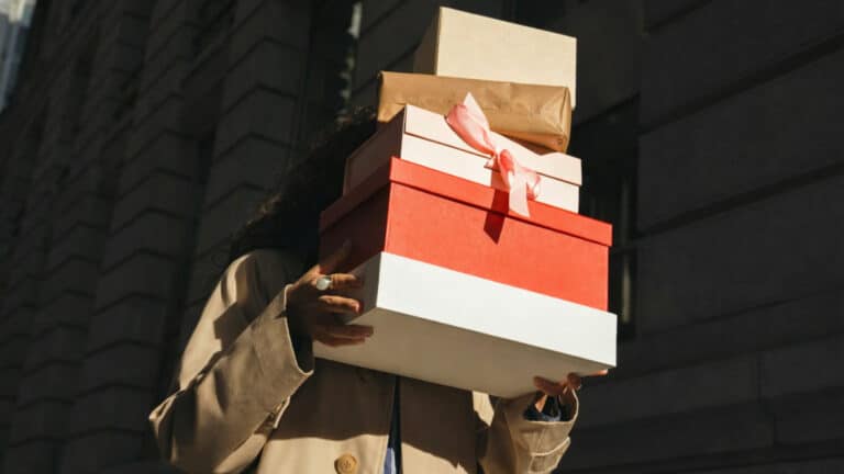 Казахстанцы стали экономить на букетах к 8 Марта