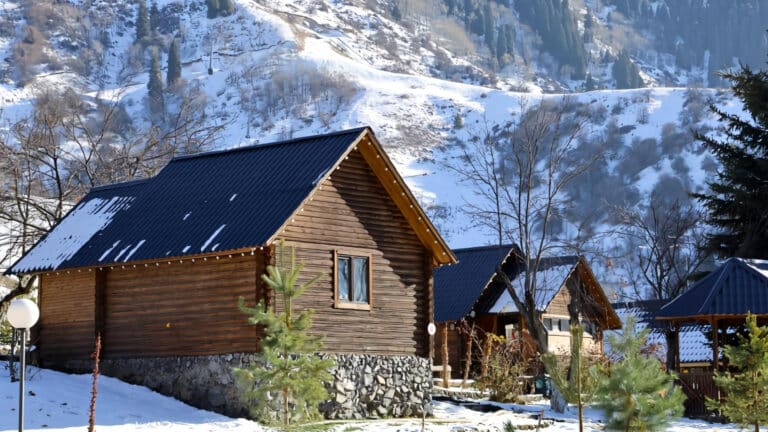 Горный курорт «Ой-Карагай» вводит спецтариф для казахстанцев