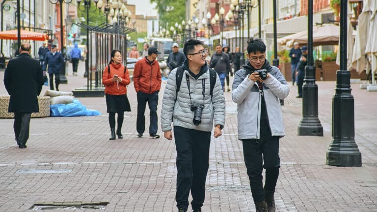 Китай бьет рекорды по миграции в Казахстан на фоне оттока россиян