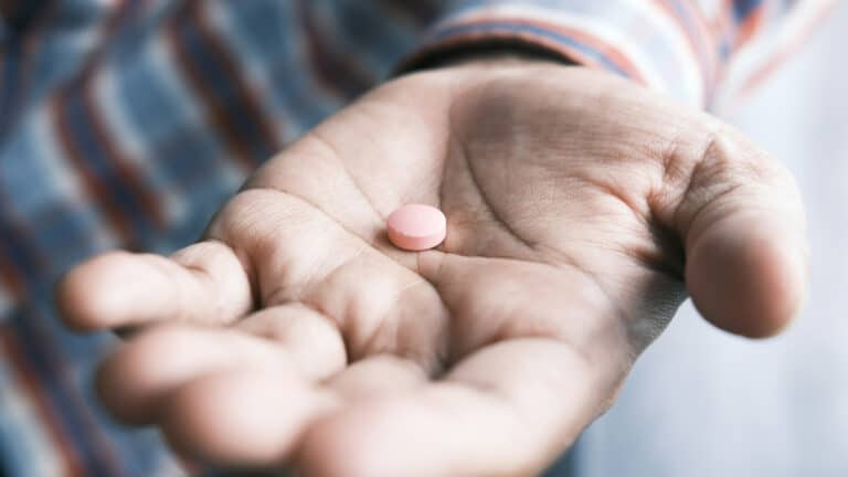 Можно ли пить обезболивающие каждый день