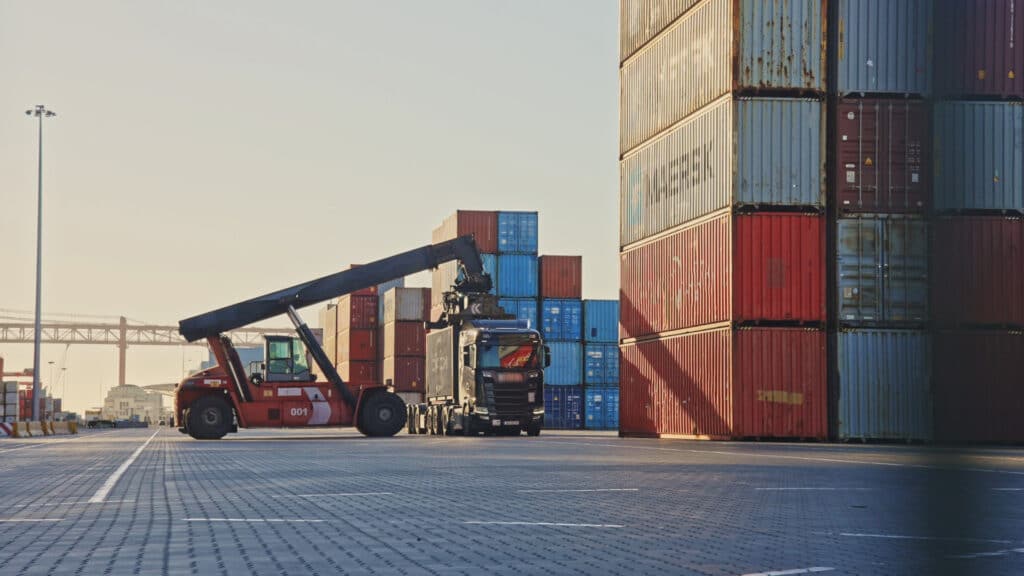 Торговый дефицит с Китаем вырос в 10 раз за год – финансисты Казахстана