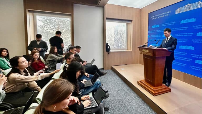 Афера на $1 млрд в США: МИД прокомментировал дело Абдрахманова и Смагула