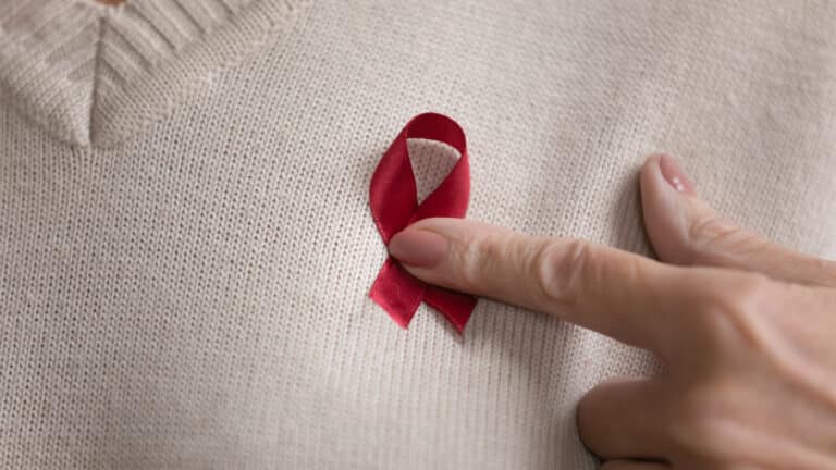 ИИ помогает выявлять рак груди быстрее и снижает нагрузку на врачей - исследование