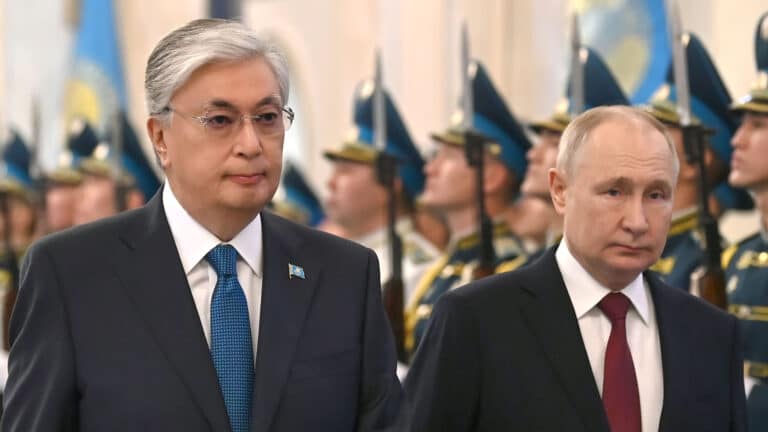 Путин поздравил Токаева с новой Конституцией Казахстана