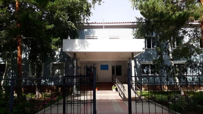 Костанайская больница в разы увеличила прибыль на лечении глазных заболеваний