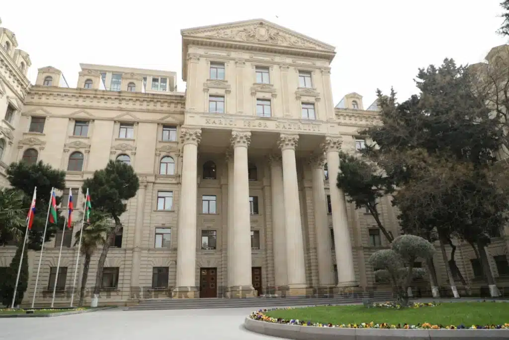 Әзербайжан Иран елшісін шақырып, наразылық нотасын тапсырды