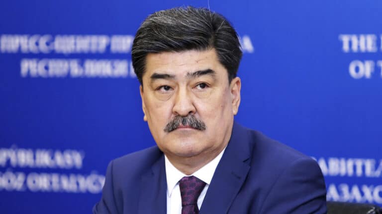 Нысанбаев назвал извергами тех, кто снял шкуры с собак в Алматы