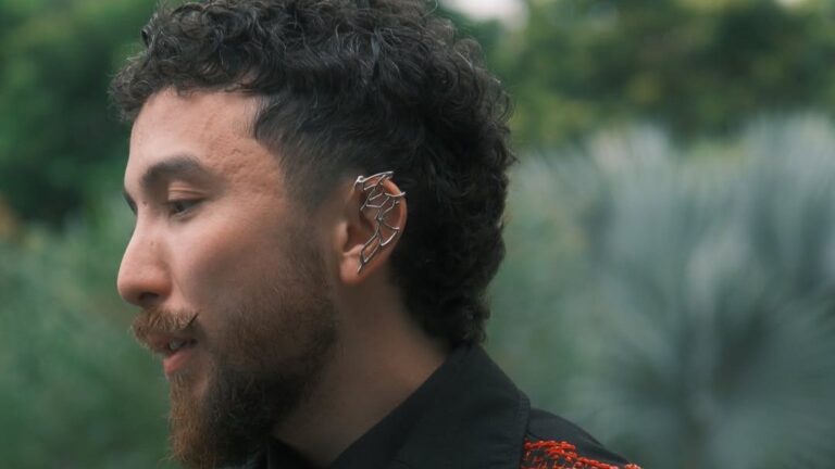 Қанайдың анасы қайтыс болды