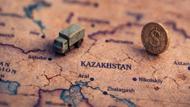 Экономист назвал главные риски для Казахстана через 5-10 лет