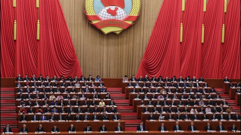 China sets lowest economic growth target since 1991