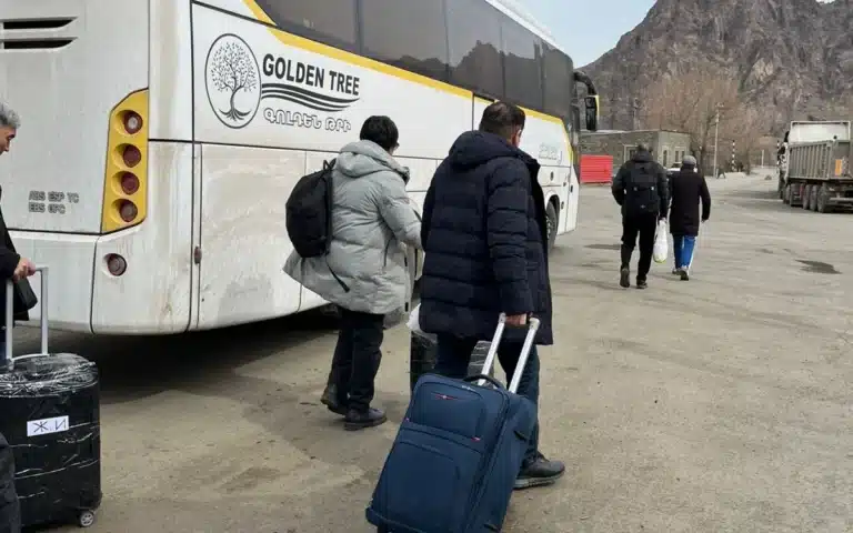 Ирандағы қазақ азаматтары Армения арқылы елге келді