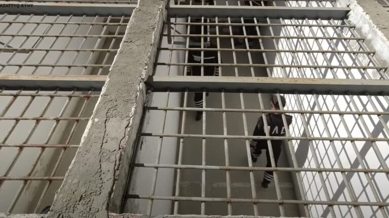 Заключенный погиб в драке в колонии Атырау