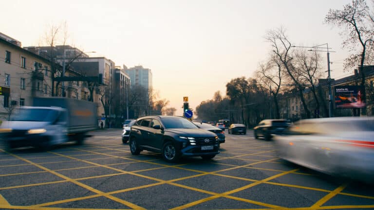 Подорожают ли авто в Казахстане из-за повышения утильсбора на российские машины