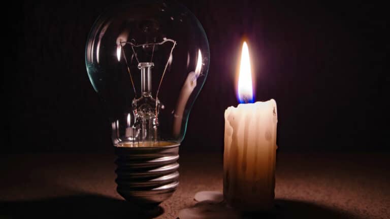 В элитных районах Алматы отключат свет 13 марта