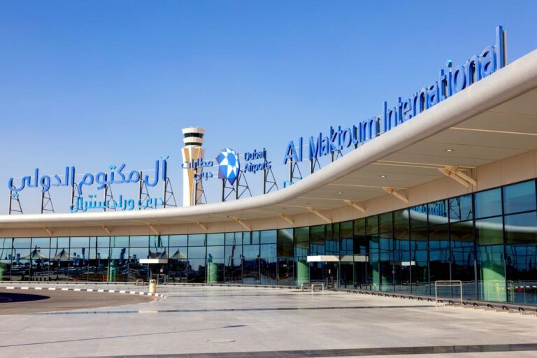 Дубай әуежайы жұмысын тоқтатты