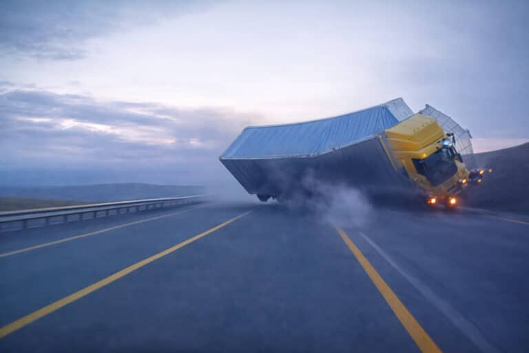 Фура опрокинулась после столкновения на трассе Алматы – Оскемен