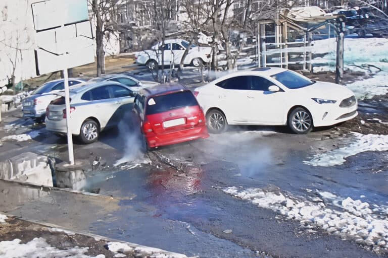 Абай облысында мас әйел куәлігі жоқ болса да көлік жүргізіп, апатқа ұшырады