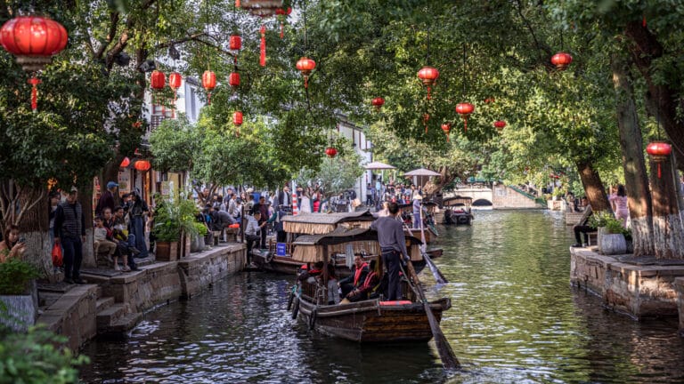 Китай: императорские столицы, древние монастыри и сады Шелкового пути