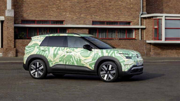 Volkswagen показал самый дешевый электрокроссовер ID. Cross