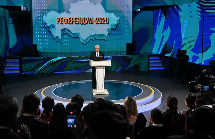 Мировые лидеры поздравили Токаева с проведением референдума