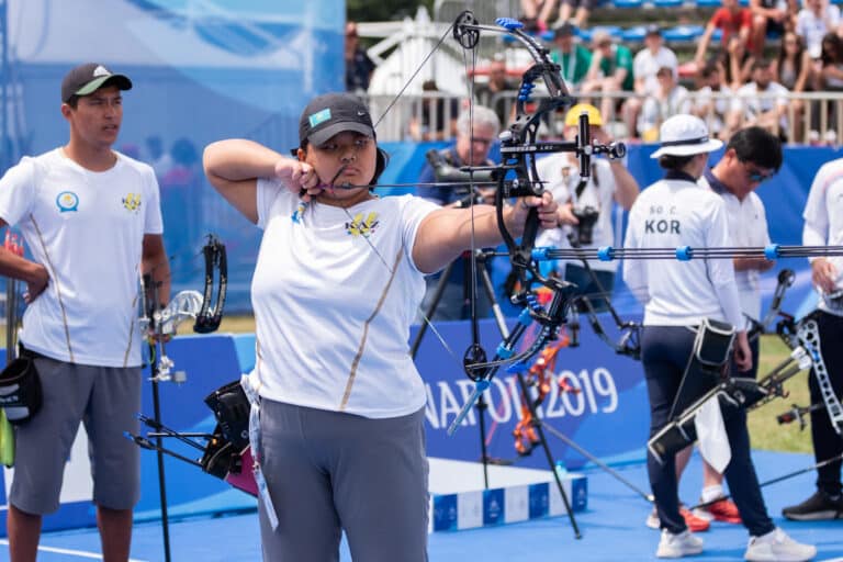 Казахстанские лучники Мирзаметов и Лян добыли бронзу на этапе Кубка Азии в Таиланде